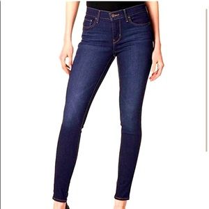 Levi Demi Curve Slim Jeans 